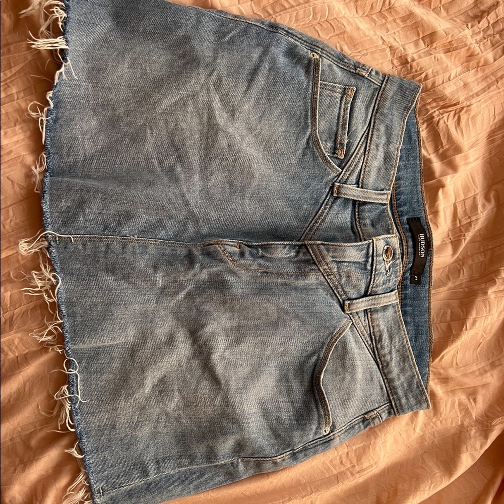 Denim skirt (never worn)